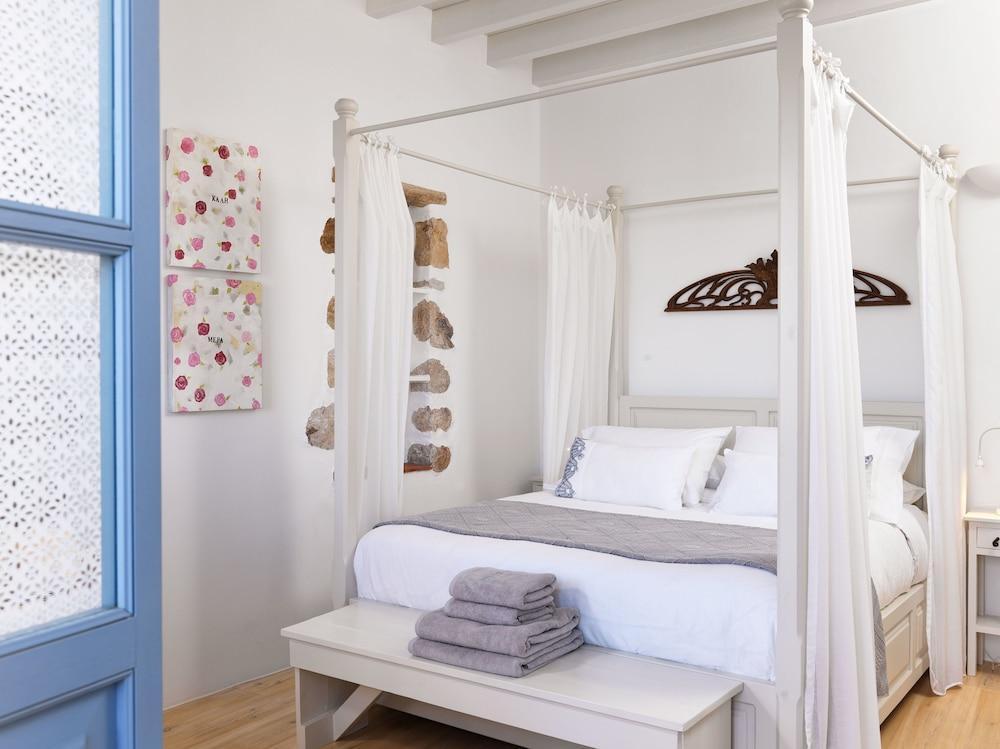 Patmos Eye Boutique Hotel & Villas Скала Екстериор снимка