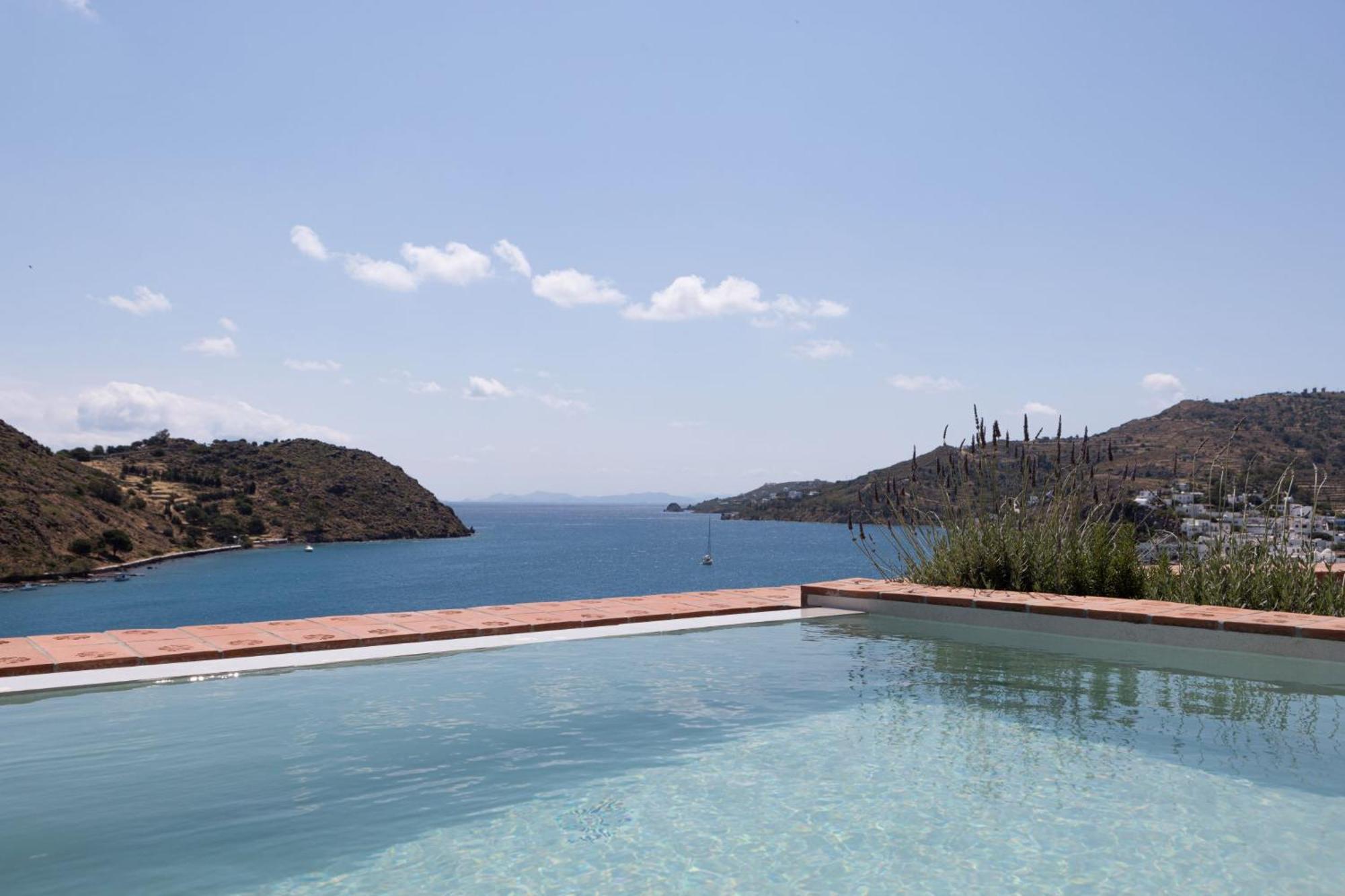 Patmos Eye Boutique Hotel & Villas Скала Екстериор снимка