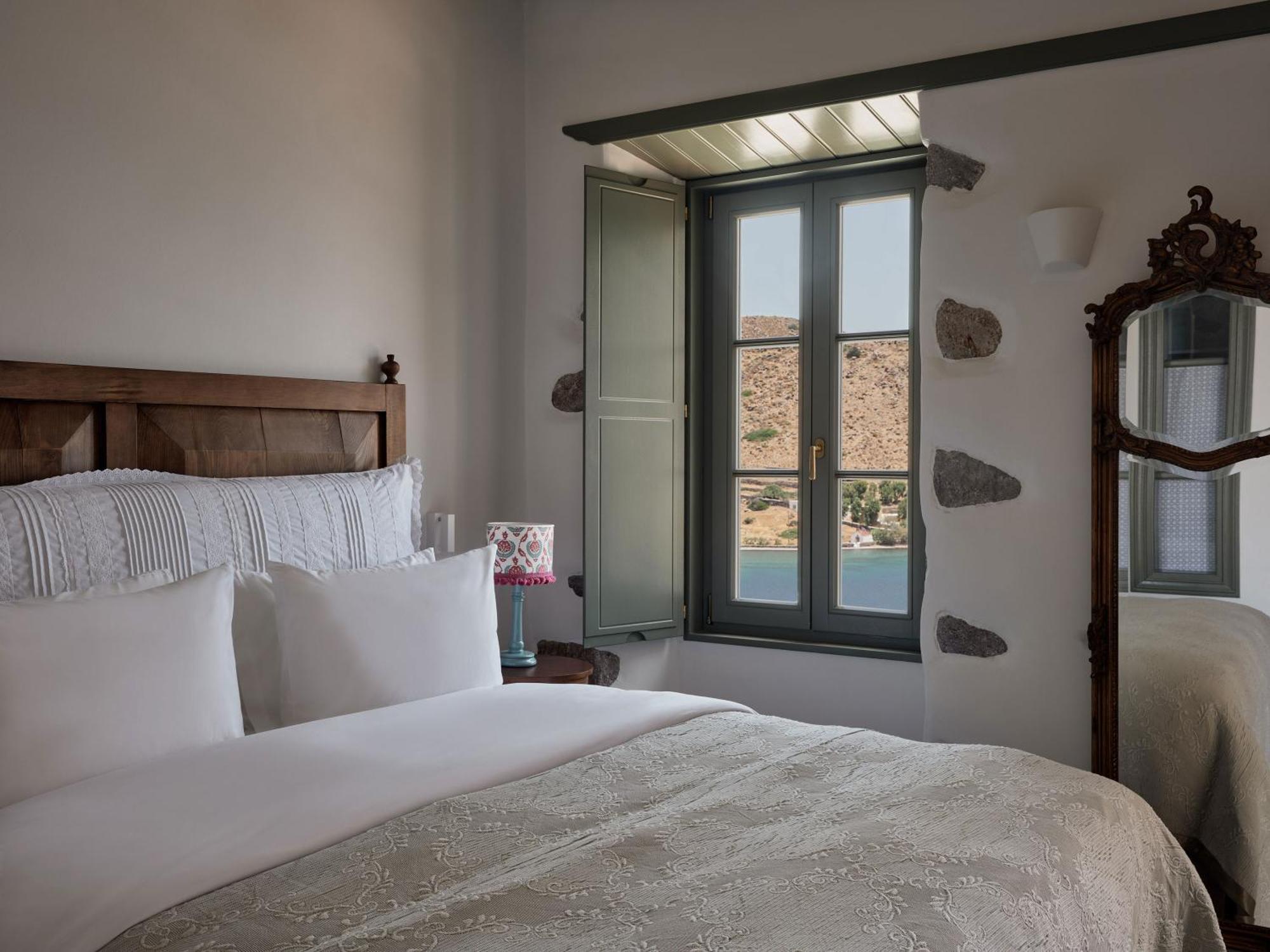 Patmos Eye Boutique Hotel & Villas Скала Екстериор снимка