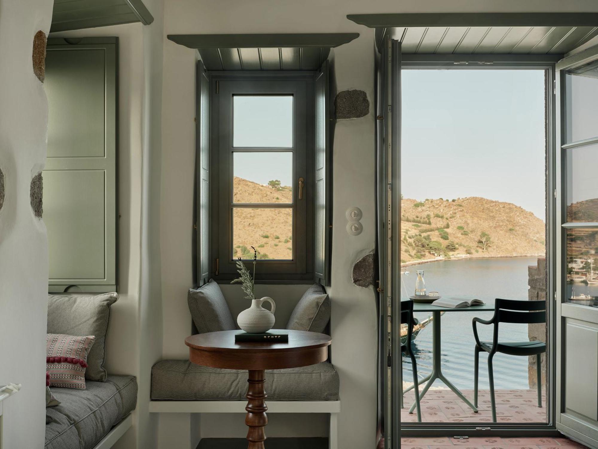 Patmos Eye Boutique Hotel & Villas Скала Екстериор снимка